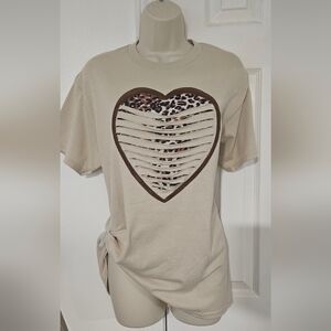 Beige Heart Cutout Tee with Leopard Accent